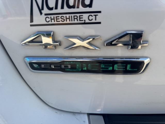 used 2015 Jeep Grand Cherokee car, priced at $9,925