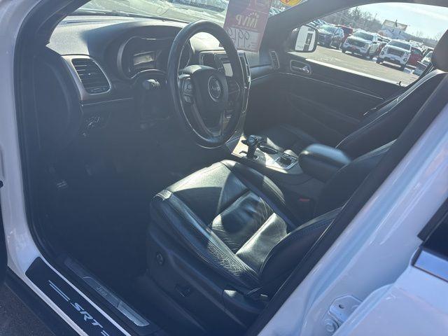 used 2015 Jeep Grand Cherokee car, priced at $9,500