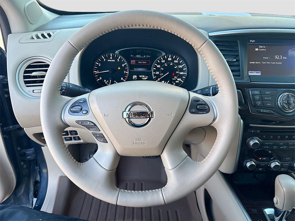 used 2015 Nissan Pathfinder car, priced at $13,900