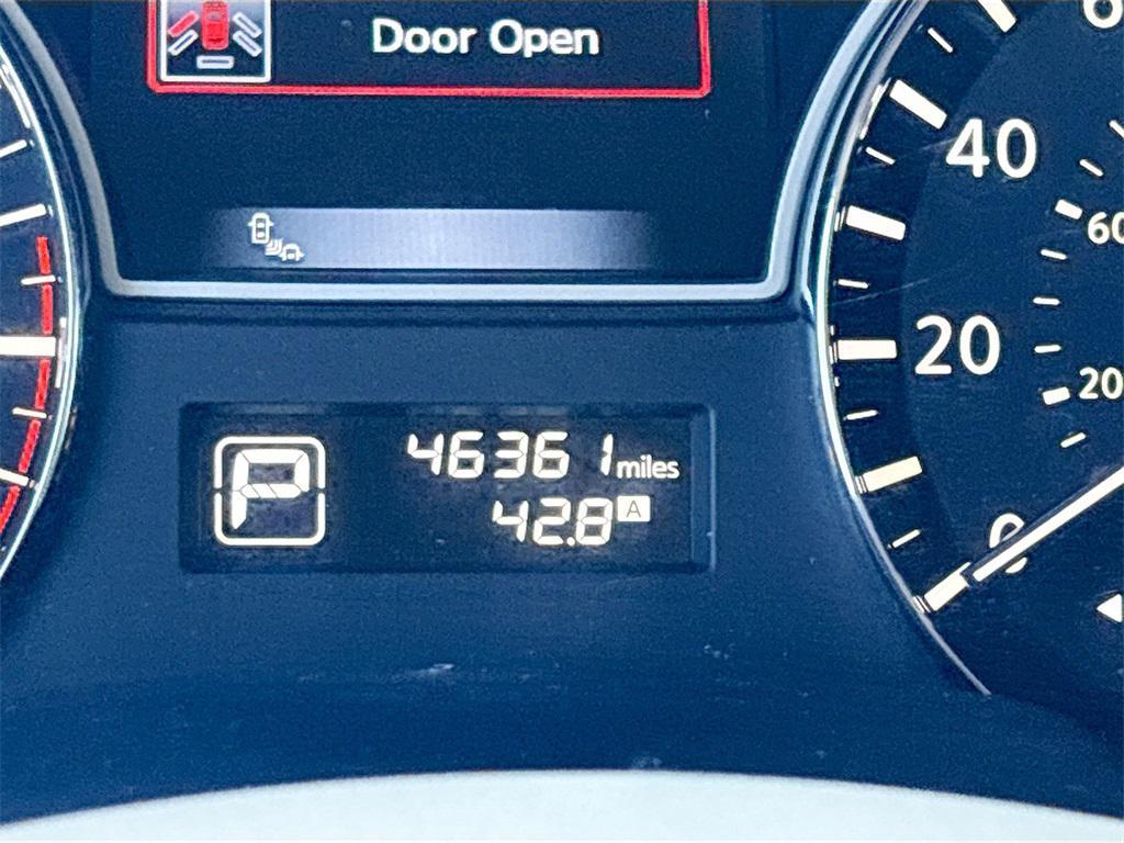 used 2015 Nissan Pathfinder car, priced at $13,900