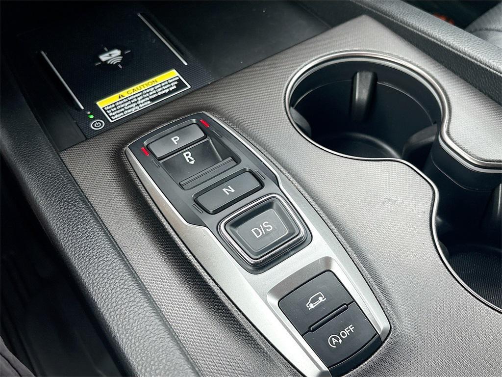 used 2024 Honda Passport car, priced at $32,100