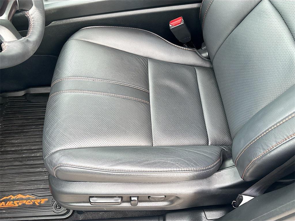 used 2024 Honda Passport car, priced at $32,100