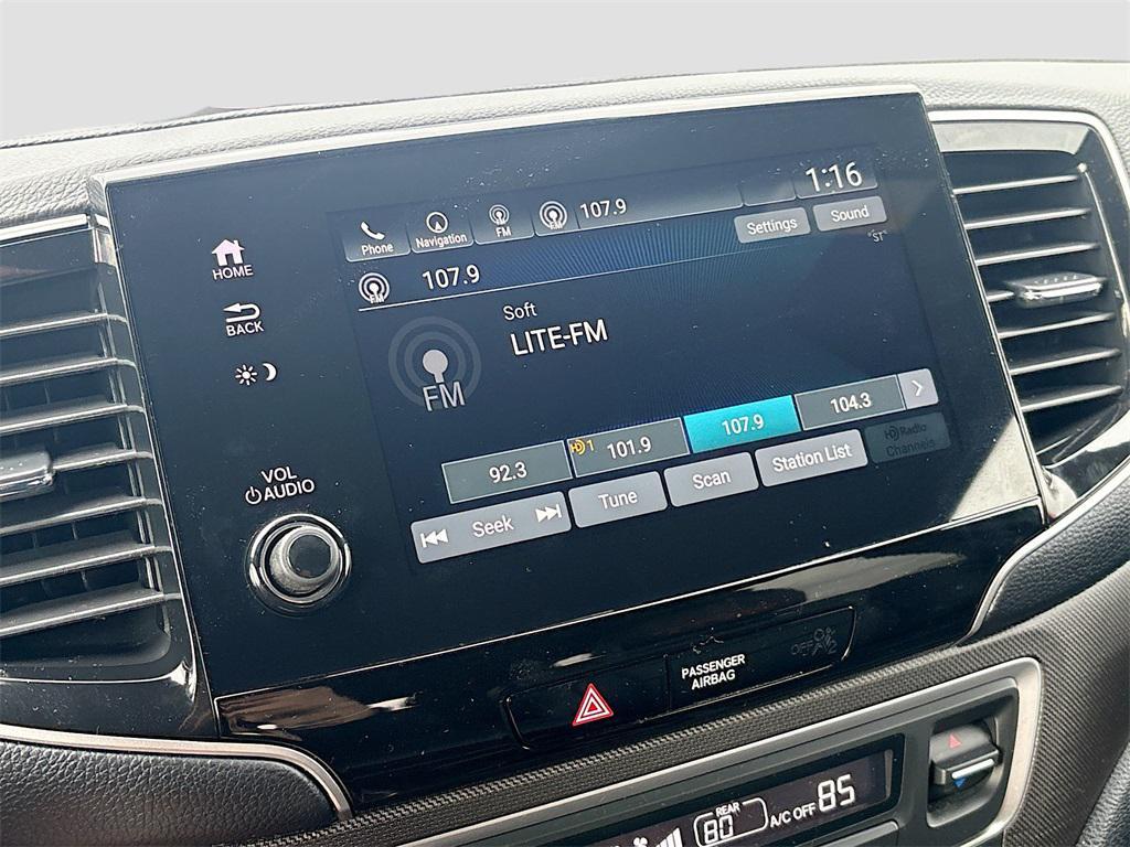 used 2024 Honda Passport car, priced at $32,100