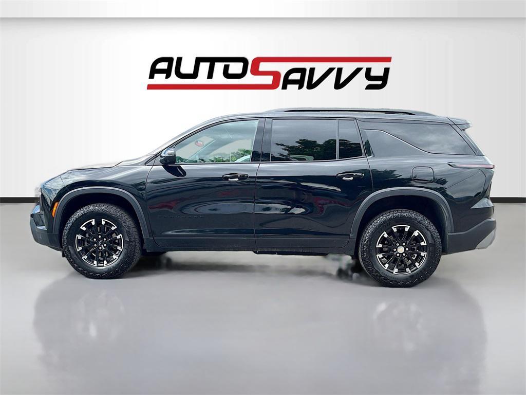 used 2024 Chevrolet Traverse car, priced at $38,200
