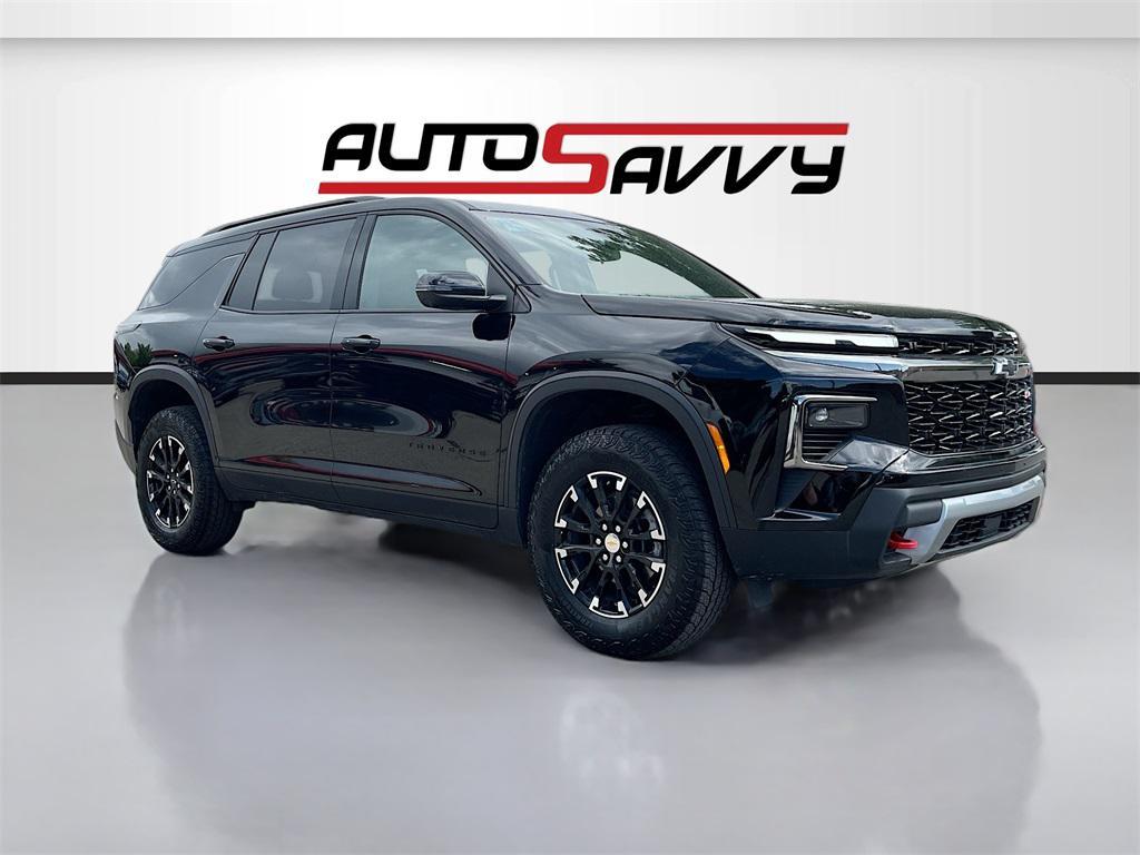 used 2024 Chevrolet Traverse car, priced at $38,200