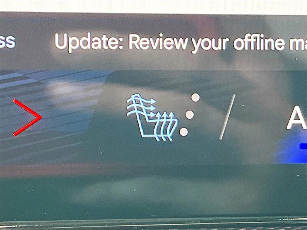 used 2024 Chevrolet Traverse car, priced at $38,200