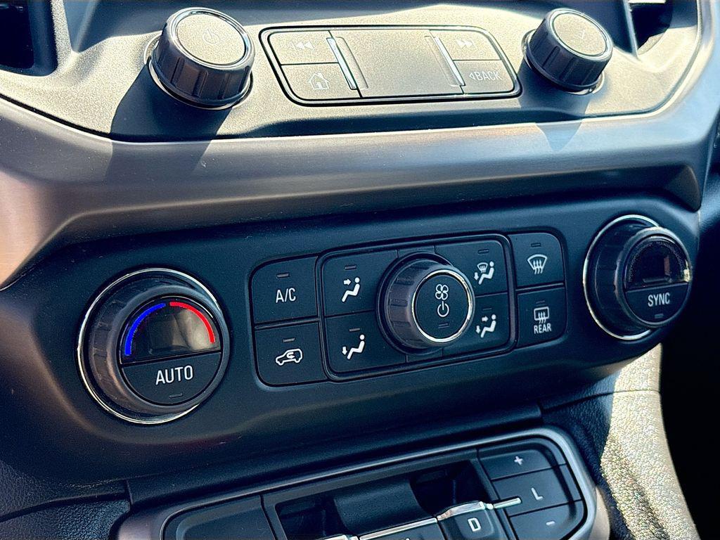 used 2022 GMC Acadia car, priced at $26,800