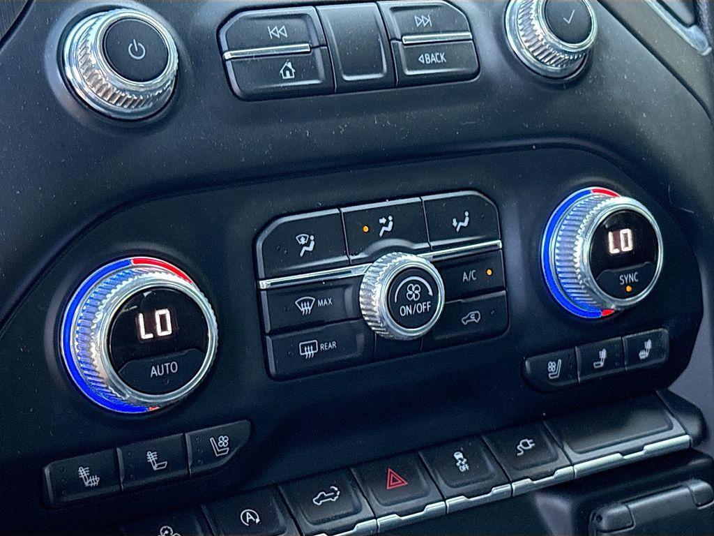used 2021 GMC Sierra 1500 car, priced at $35,900