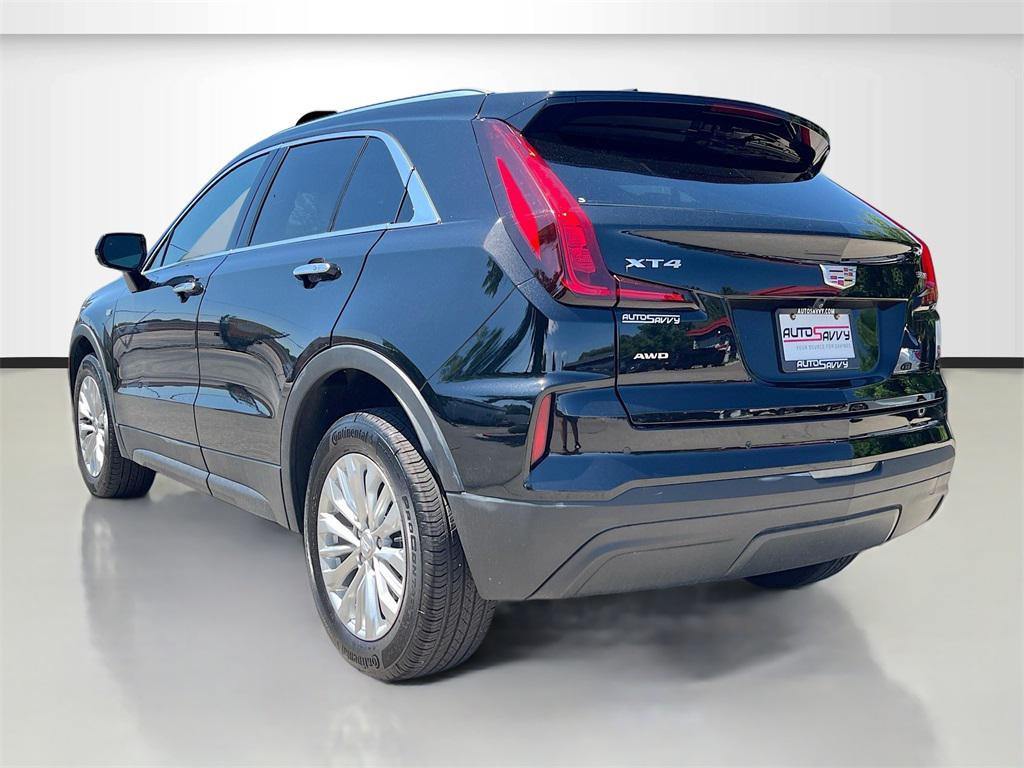 used 2024 Cadillac XT4 car, priced at $27,700