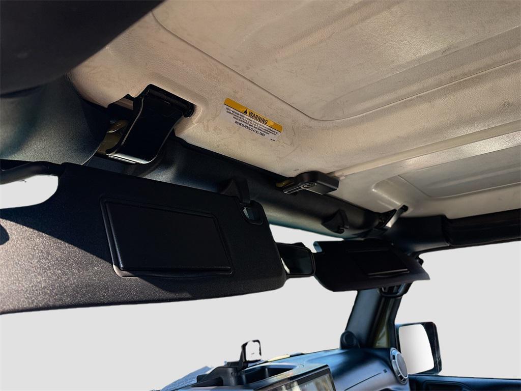 used 2013 Jeep Wrangler Unlimited car, priced at $17,500