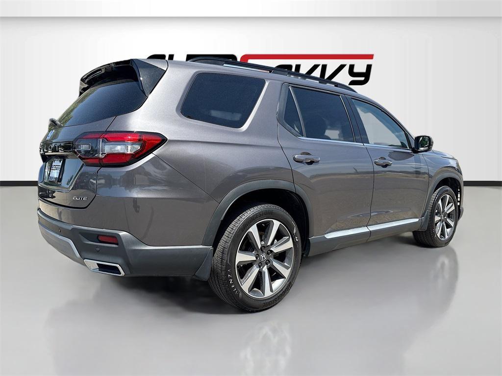 used 2024 Honda Pilot car, priced at $36,200