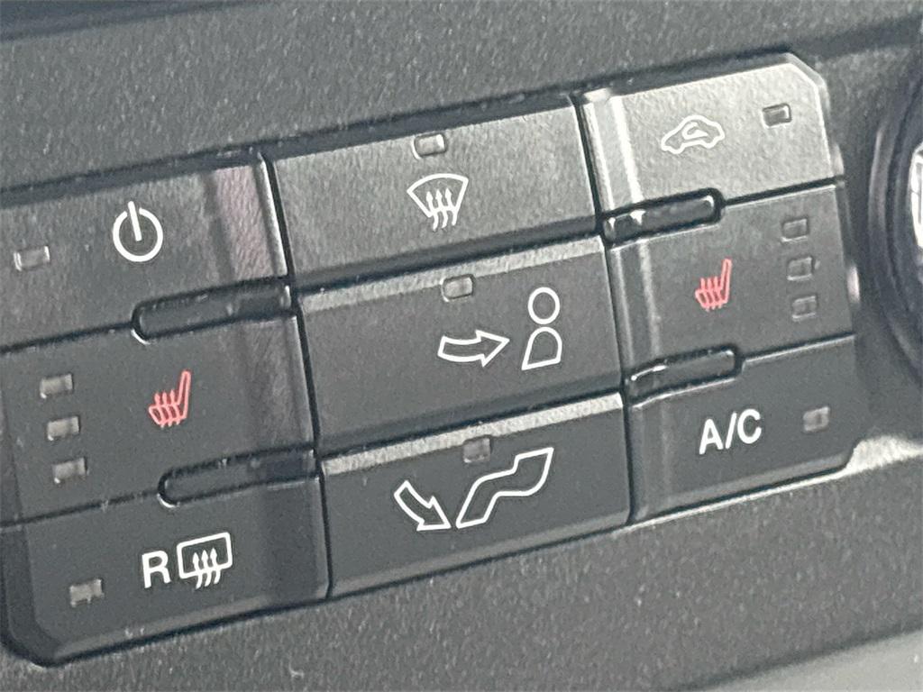 used 2016 Ford F-150 car, priced at $19,500