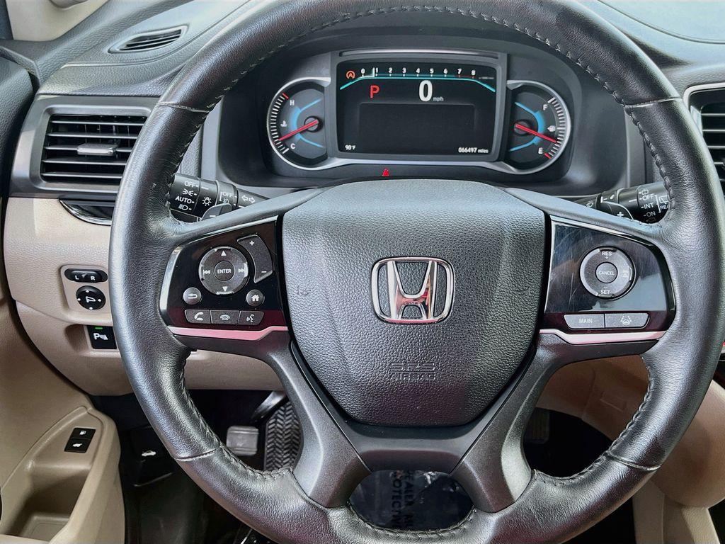 used 2022 Honda Pilot car, priced at $26,500