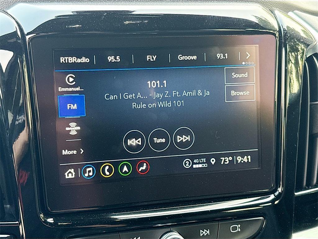 used 2023 Chevrolet Traverse car, priced at $29,700