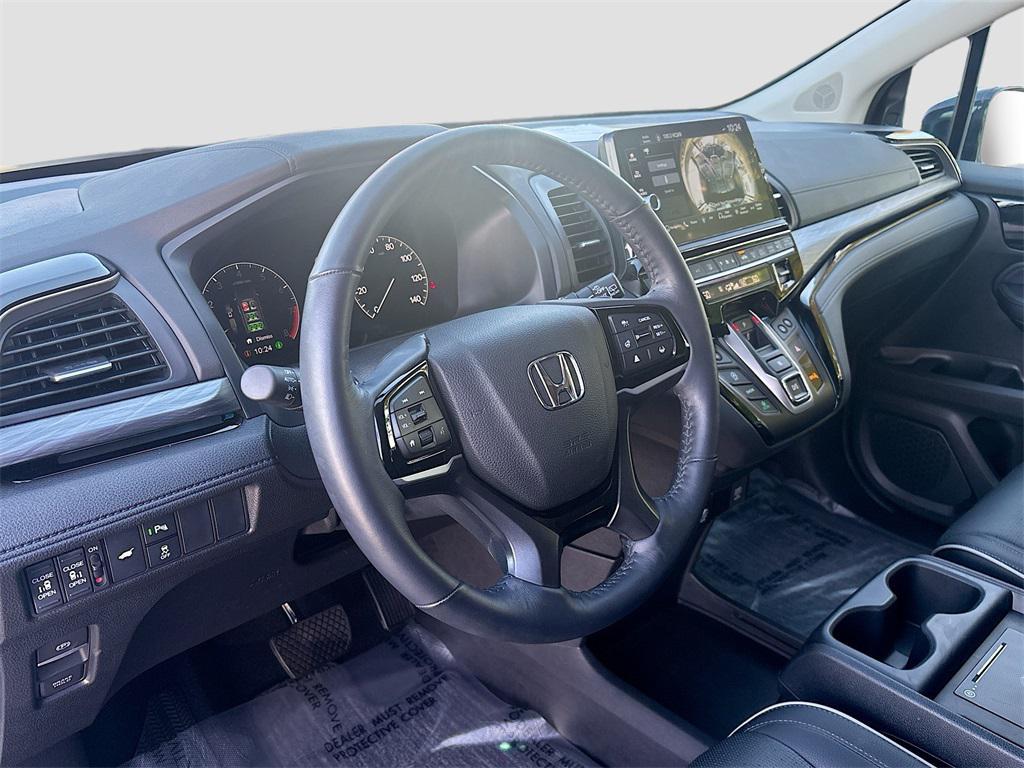 used 2025 Honda Odyssey car, priced at $37,800