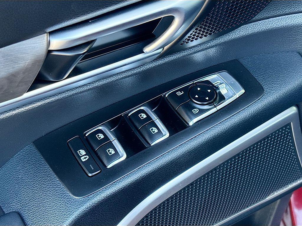 used 2024 Kia Telluride car, priced at $32,200