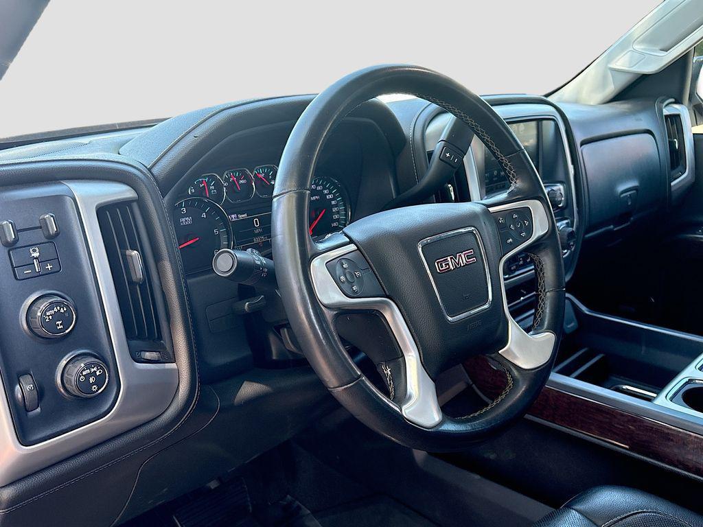used 2018 GMC Sierra 1500 car, priced at $28,800