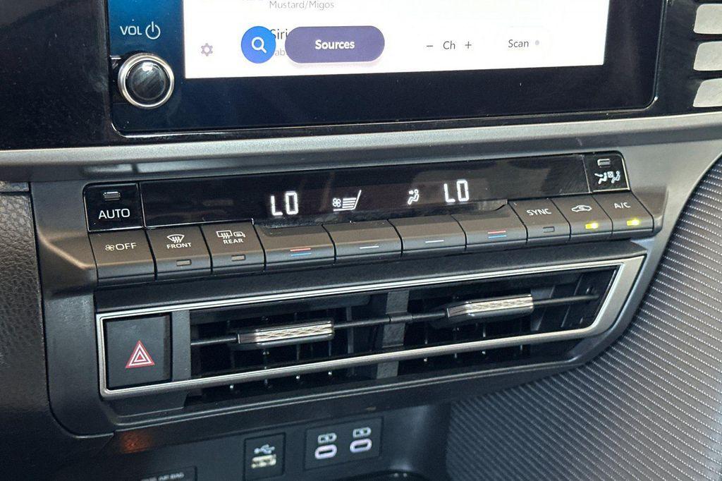 used 2025 Toyota Camry car, priced at $30,995
