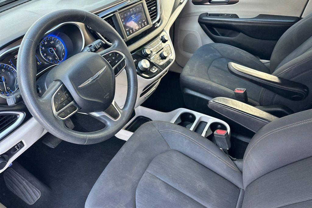 used 2018 Chrysler Pacifica car, priced at $14,995