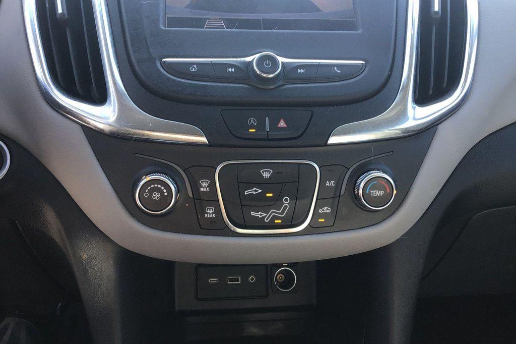 used 2022 Chevrolet Equinox car, priced at $16,595