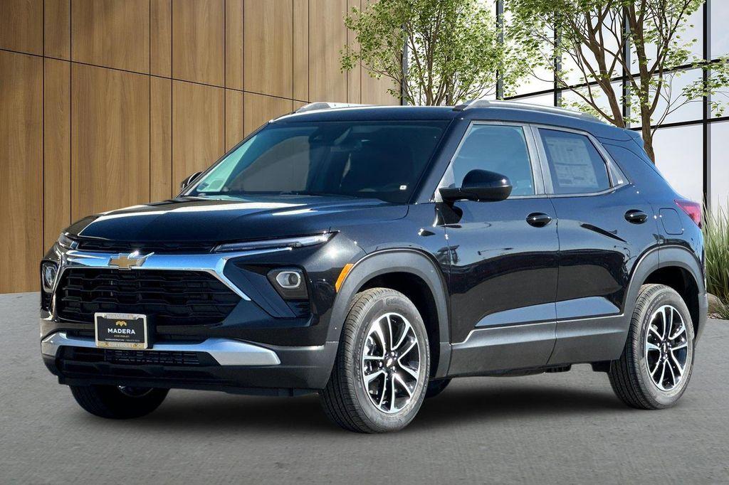 new 2026 Chevrolet TrailBlazer car, priced at $27,910