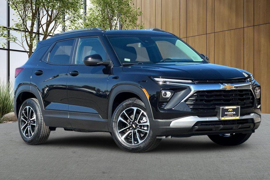 new 2026 Chevrolet TrailBlazer car, priced at $27,910
