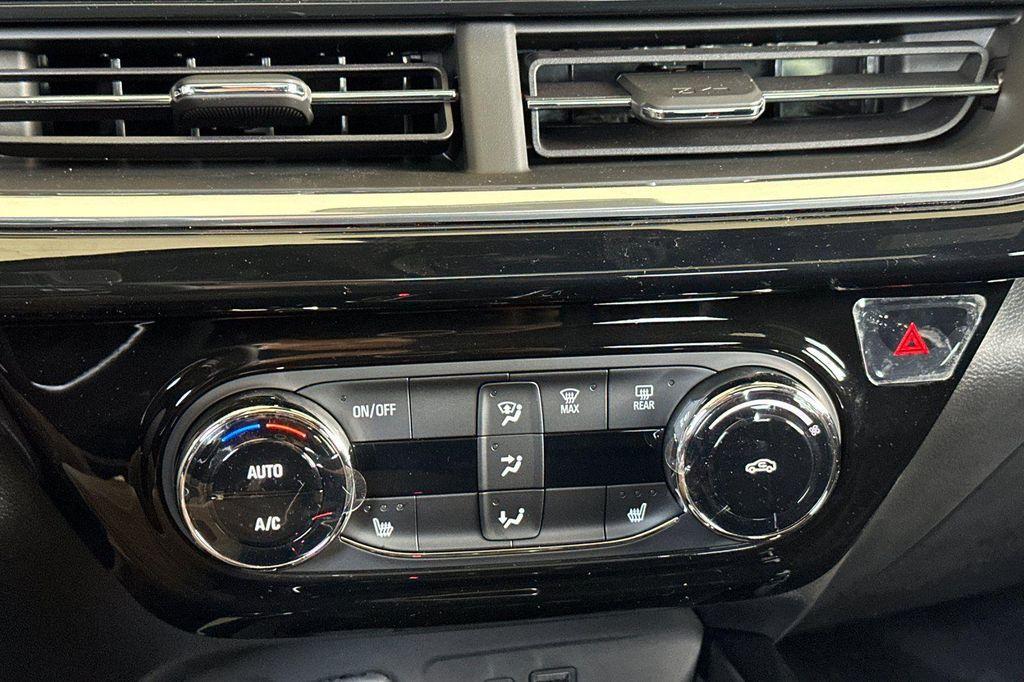 new 2026 Chevrolet Trax car, priced at $27,385