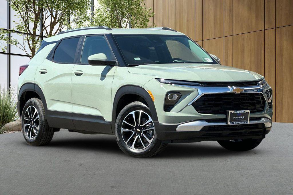 new 2026 Chevrolet TrailBlazer car, priced at $28,470