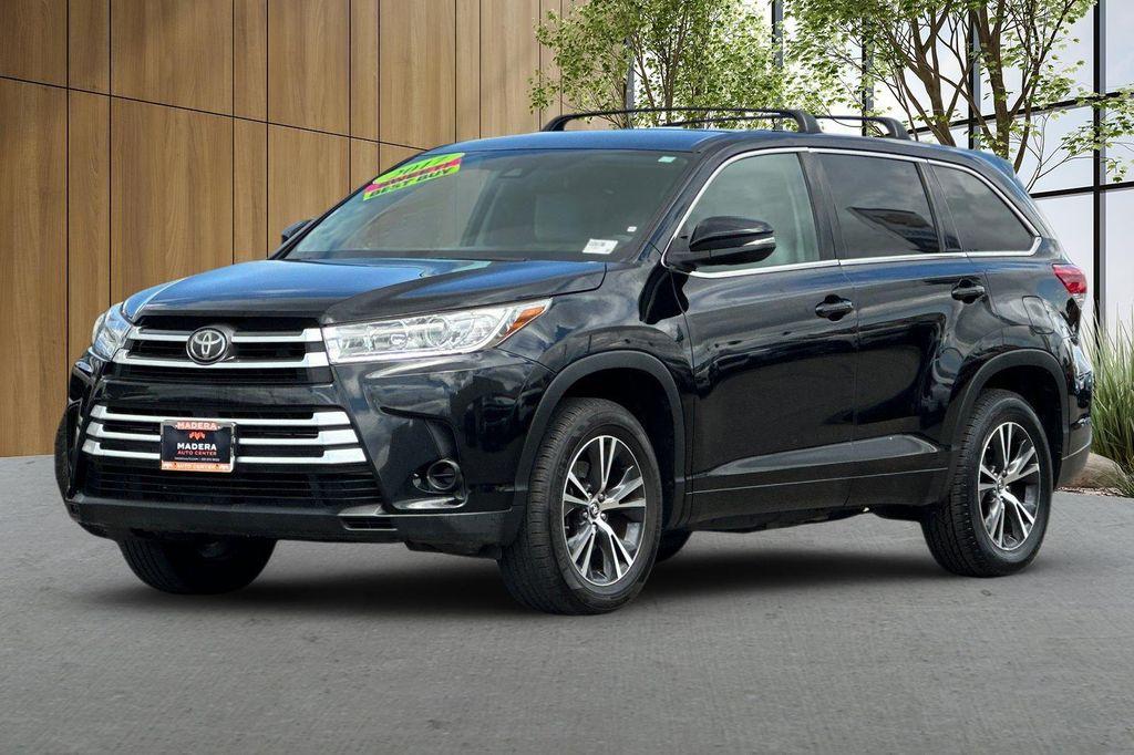 used 2017 Toyota Highlander car, priced at $19,395