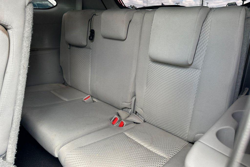 used 2017 Toyota Highlander car, priced at $19,395