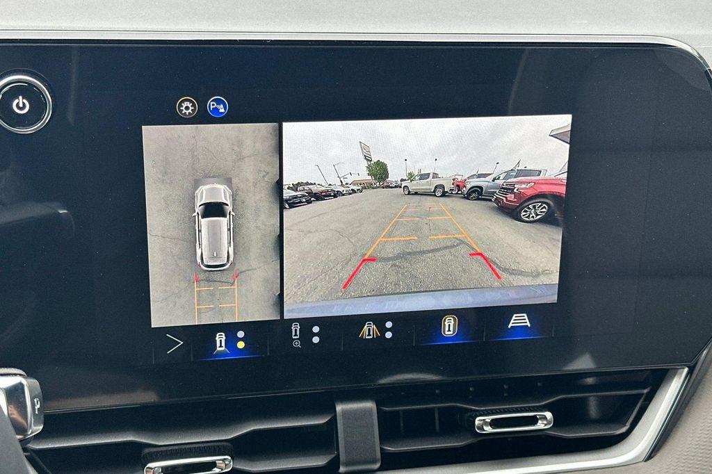 new 2026 Chevrolet Equinox car, priced at $32,880