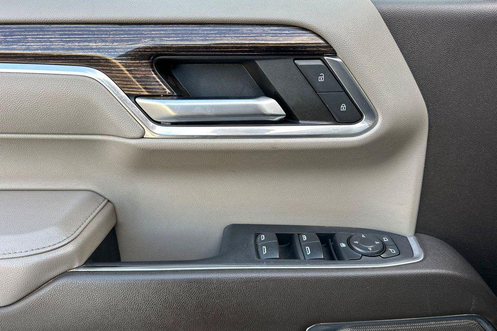 used 2024 GMC Sierra 1500 car, priced at $34,709