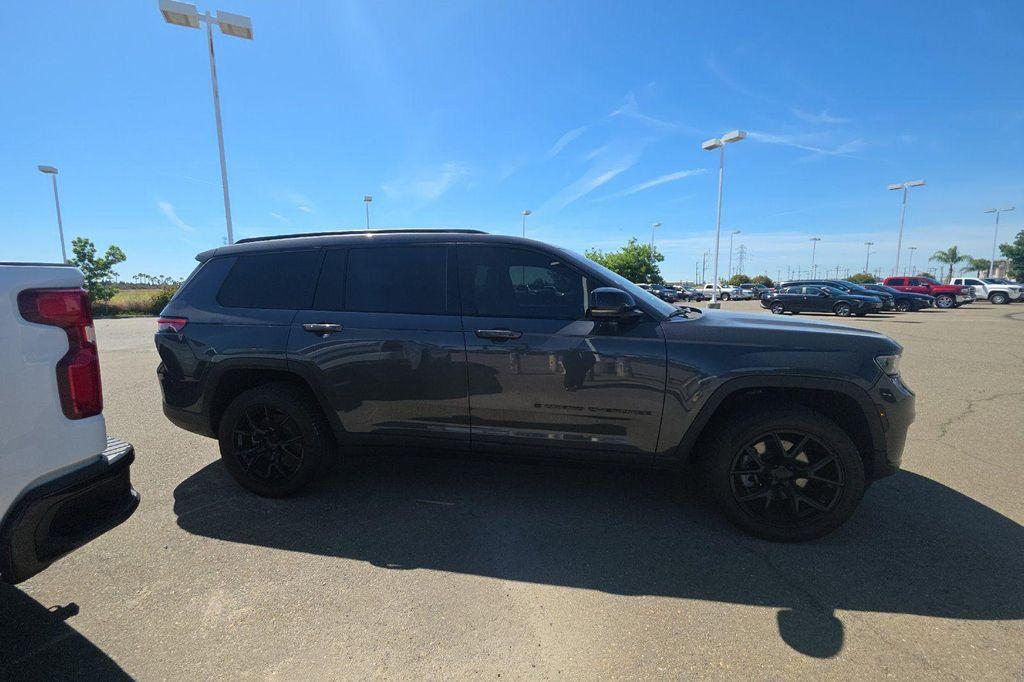 used 2022 Jeep Grand Cherokee L car, priced at $31,195