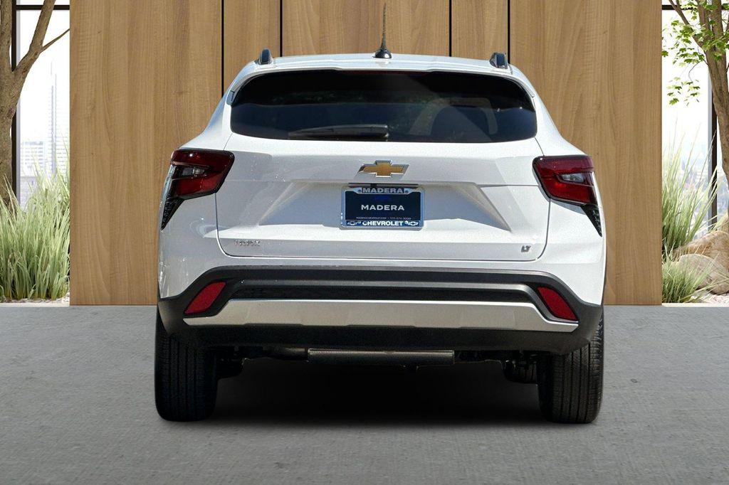 new 2026 Chevrolet Trax car, priced at $23,585