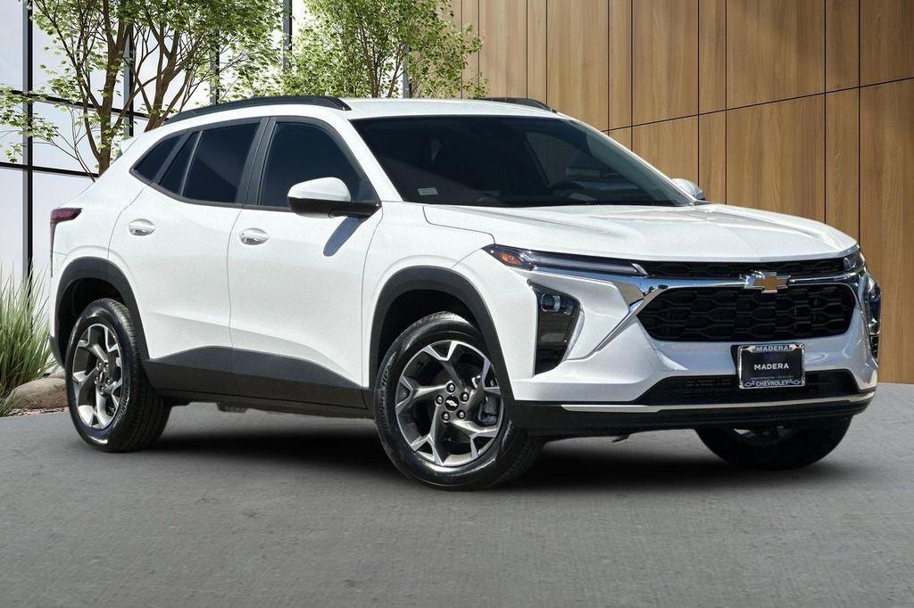 new 2026 Chevrolet Trax car, priced at $23,585