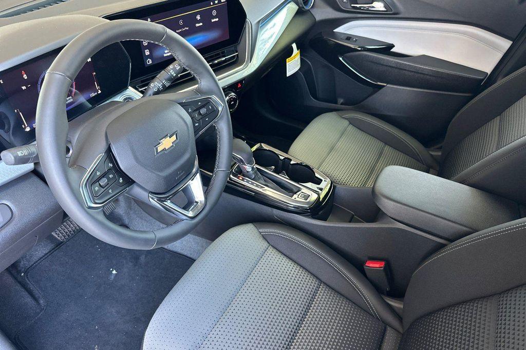 new 2026 Chevrolet Trax car, priced at $23,585
