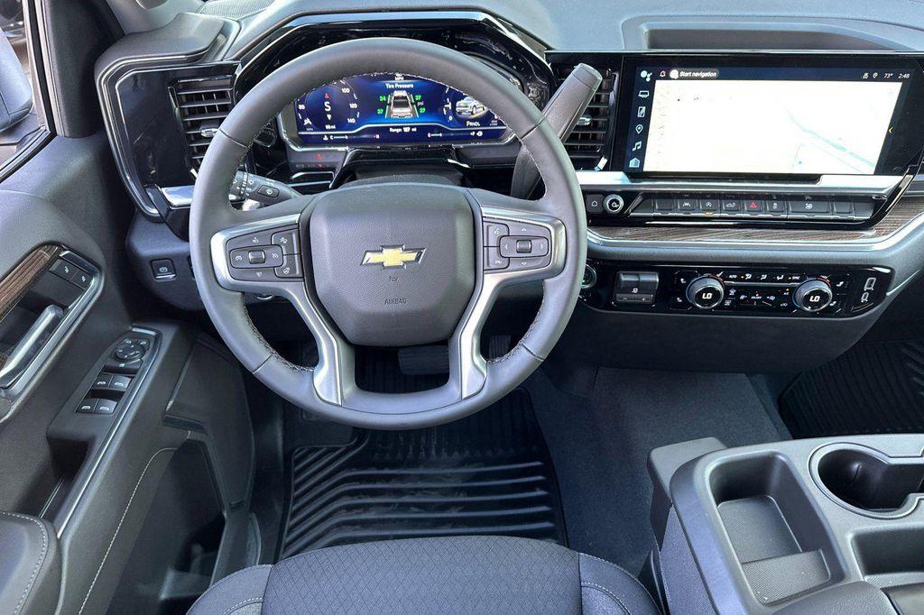 new 2025 Chevrolet Silverado 1500 car, priced at $46,045