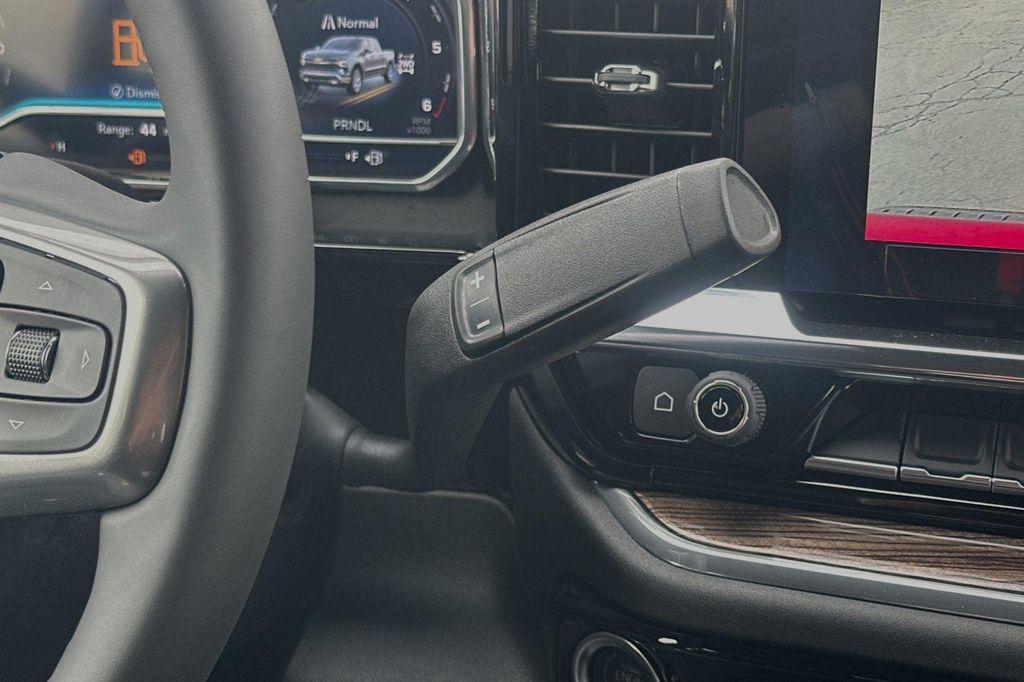 new 2025 Chevrolet Silverado 1500 car, priced at $56,000