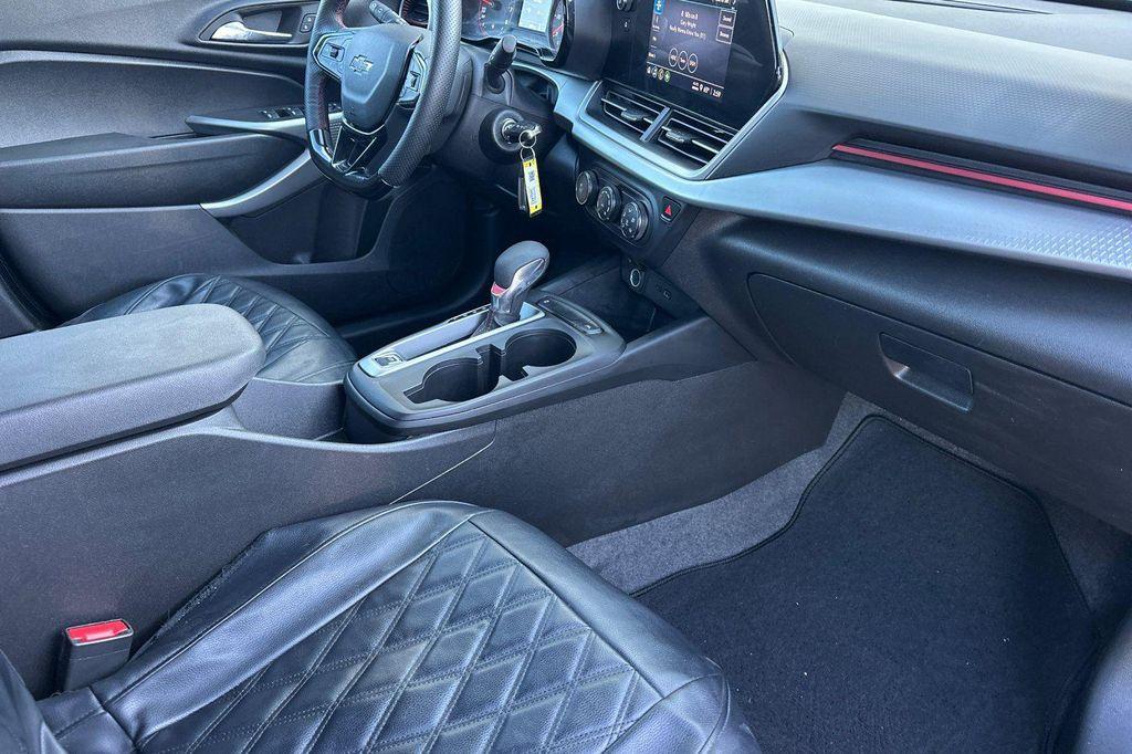 used 2025 Chevrolet Trax car, priced at $23,895