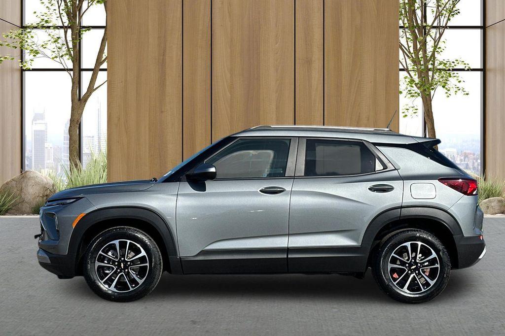 new 2026 Chevrolet TrailBlazer car, priced at $27,910