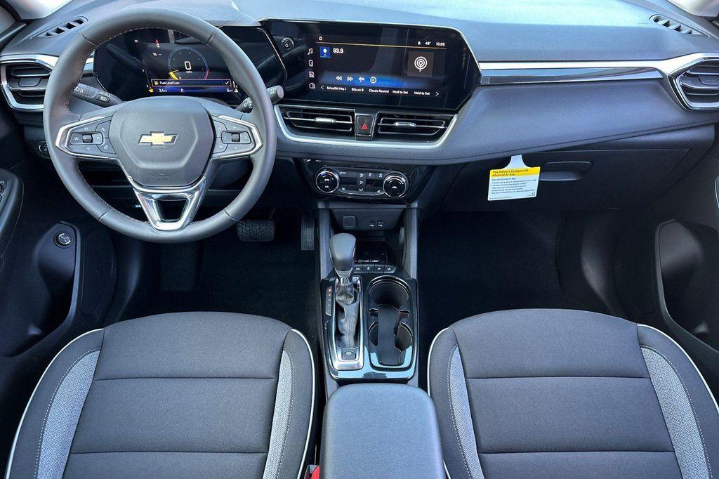 new 2026 Chevrolet TrailBlazer car, priced at $27,910