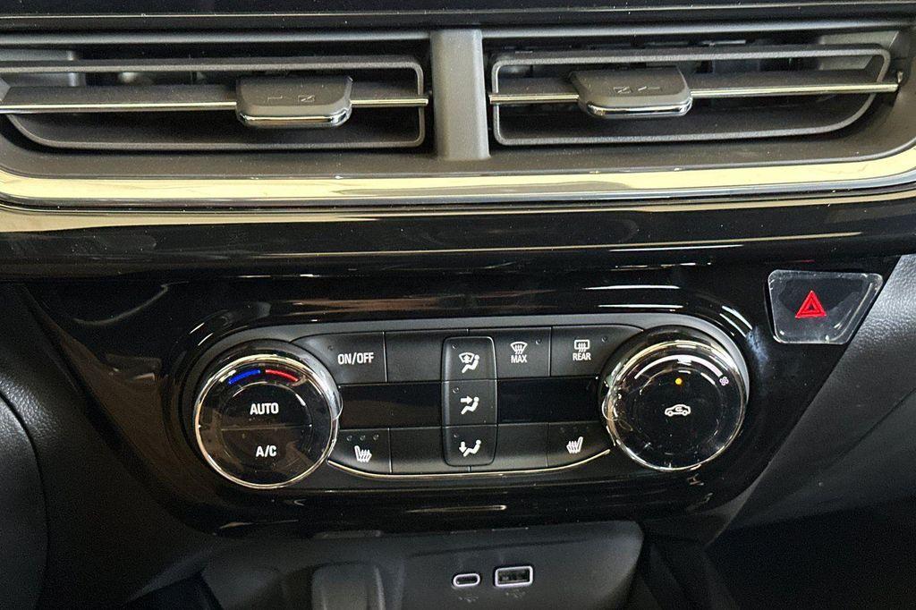 new 2026 Chevrolet Trax car, priced at $27,385