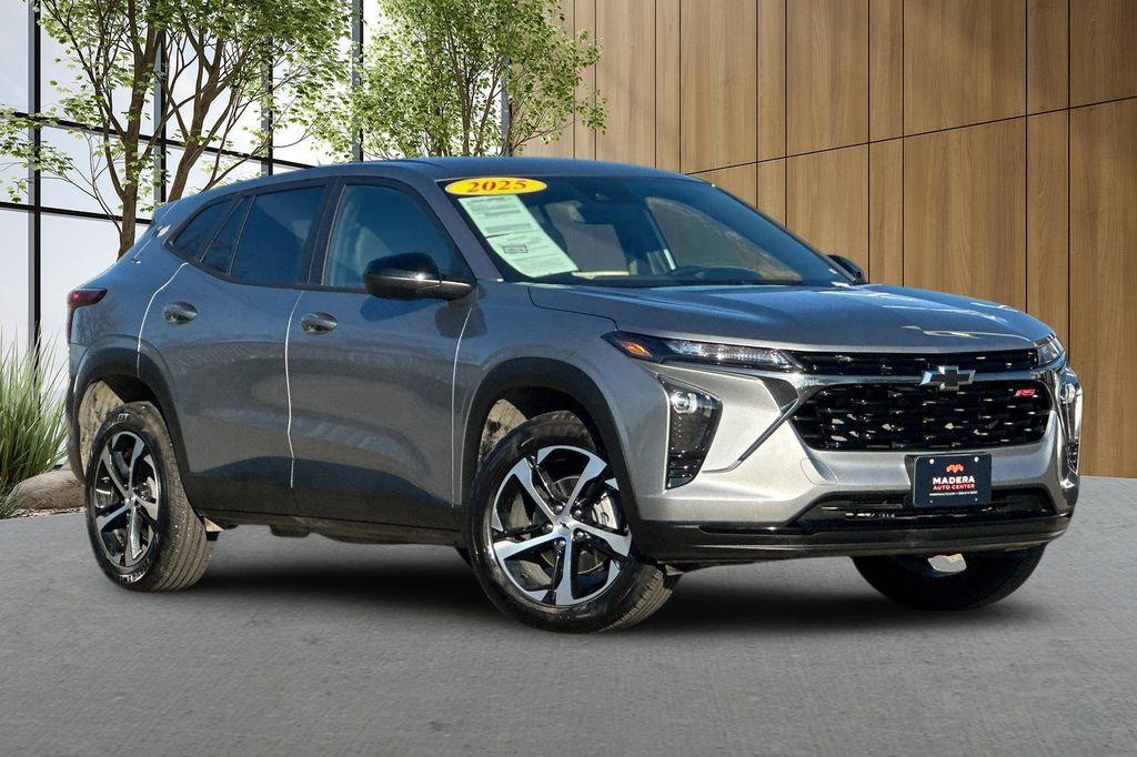 used 2025 Chevrolet Trax car, priced at $24,895