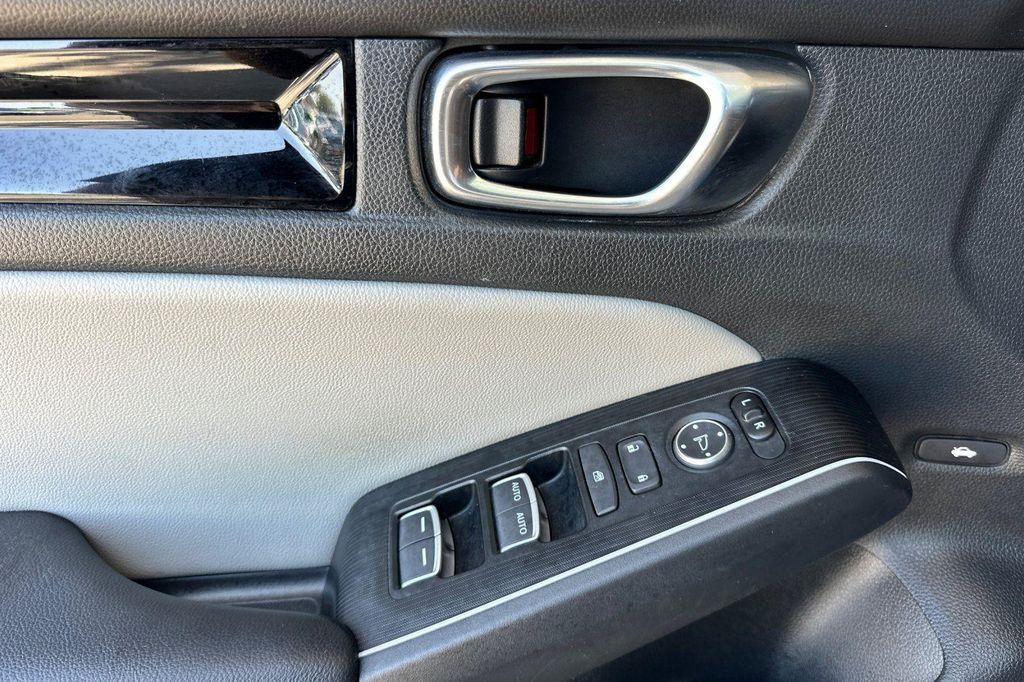 used 2025 Honda Civic Hybrid car, priced at $27,595
