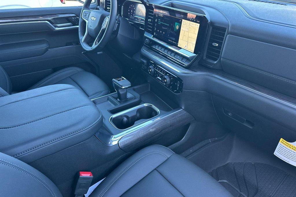 new 2025 Chevrolet Silverado 1500 car, priced at $62,145