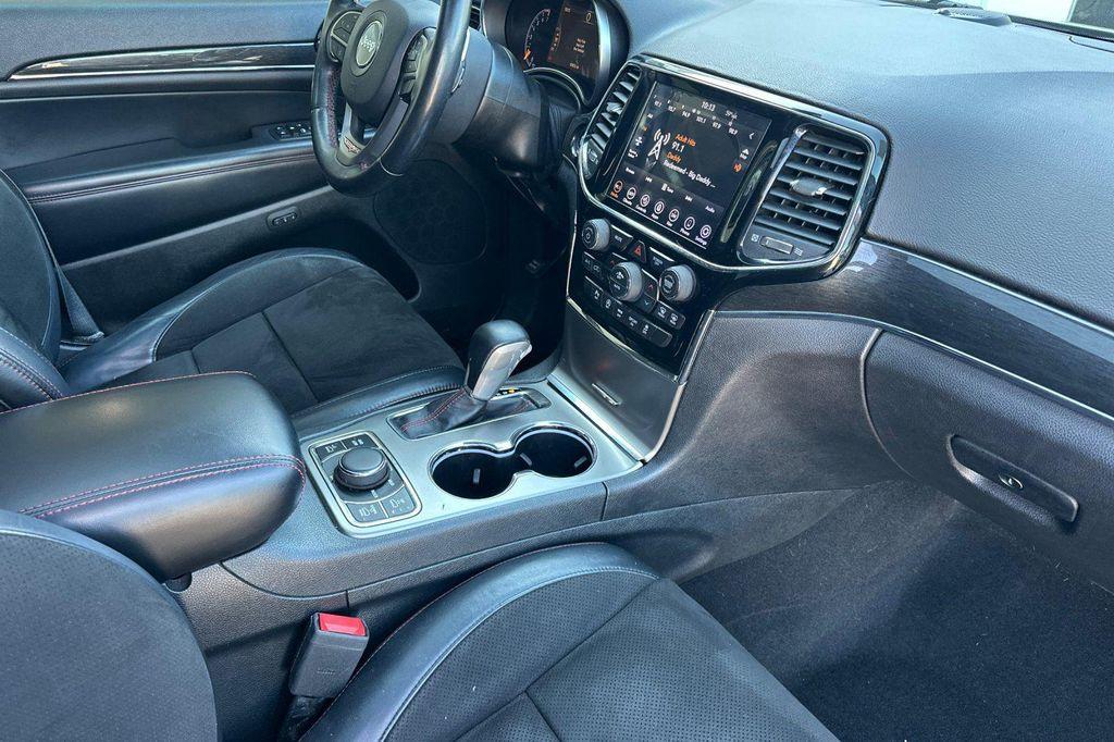 used 2020 Jeep Grand Cherokee car, priced at $20,395