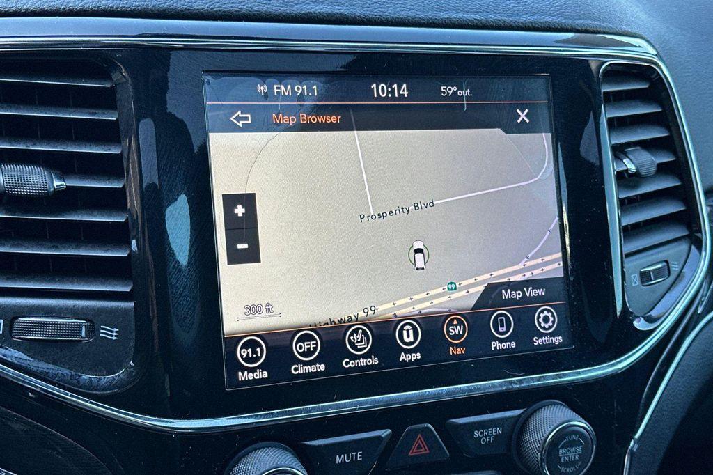 used 2020 Jeep Grand Cherokee car, priced at $20,395