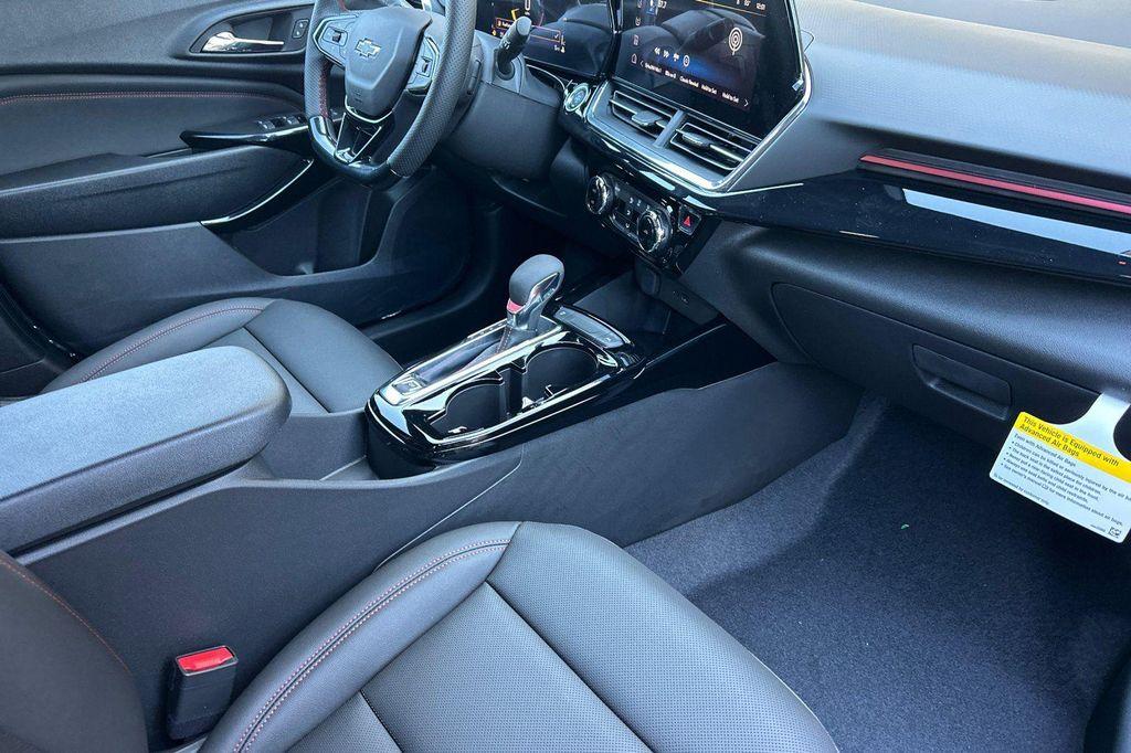 new 2026 Chevrolet Trax car, priced at $25,985
