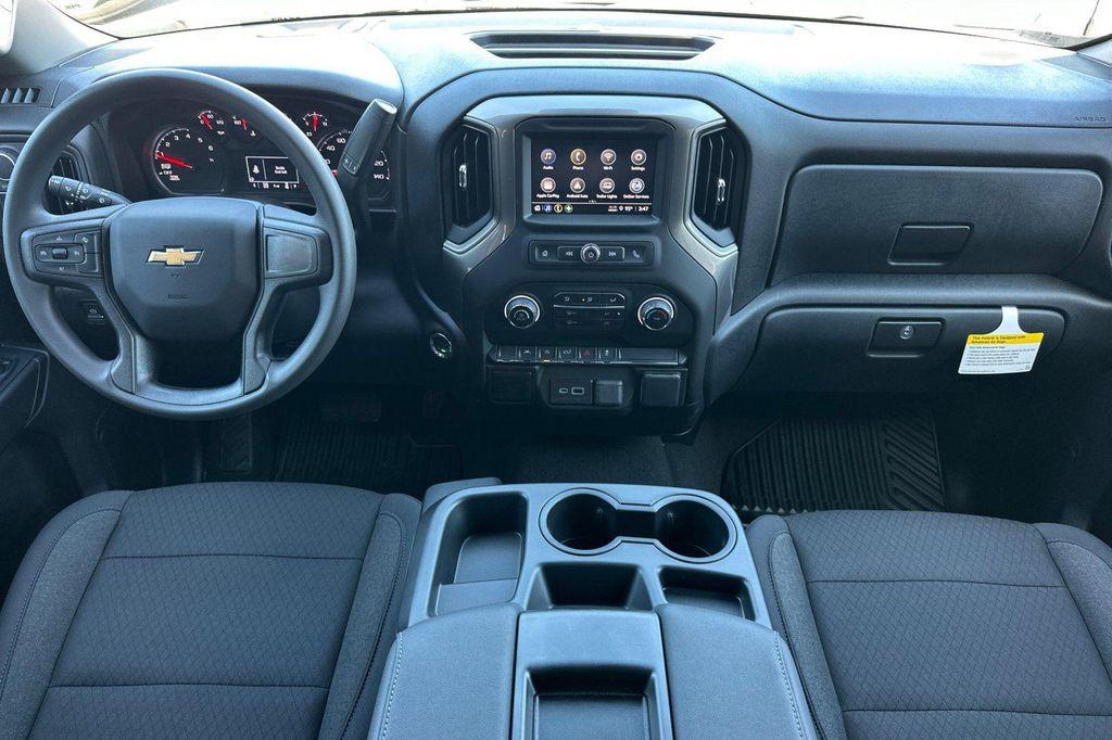 new 2026 Chevrolet Silverado 1500 car, priced at $42,195
