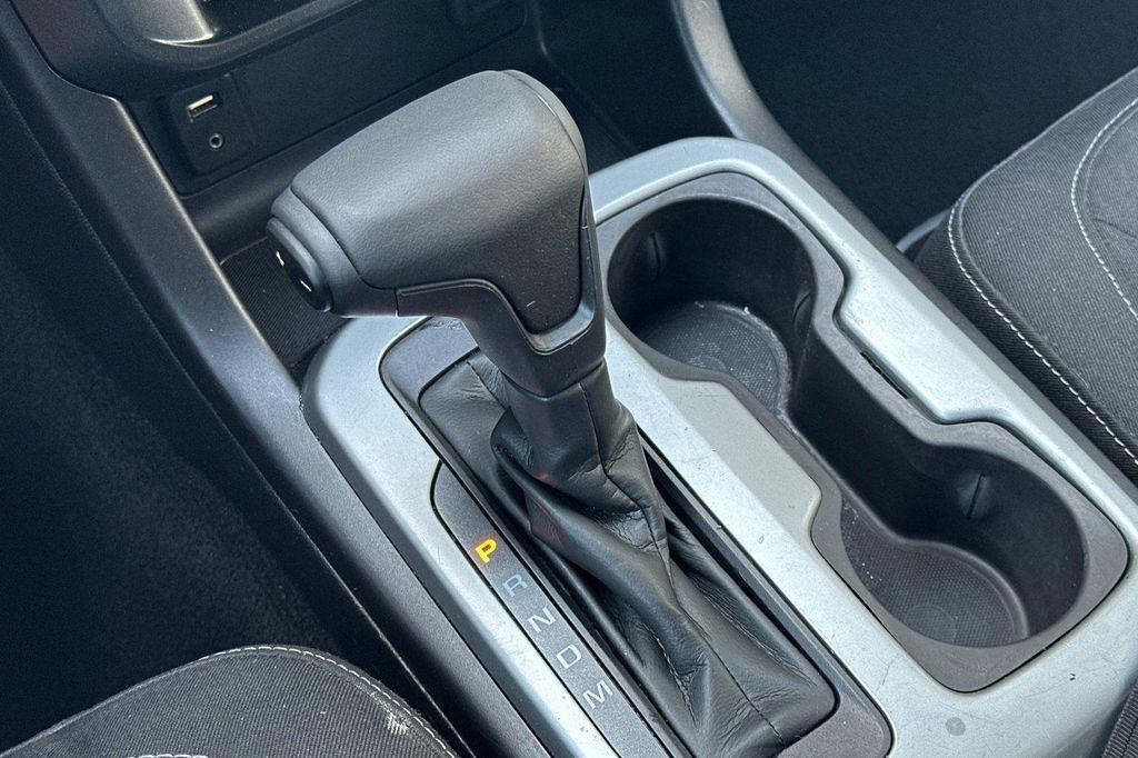 used 2015 Chevrolet Colorado car, priced at $15,395